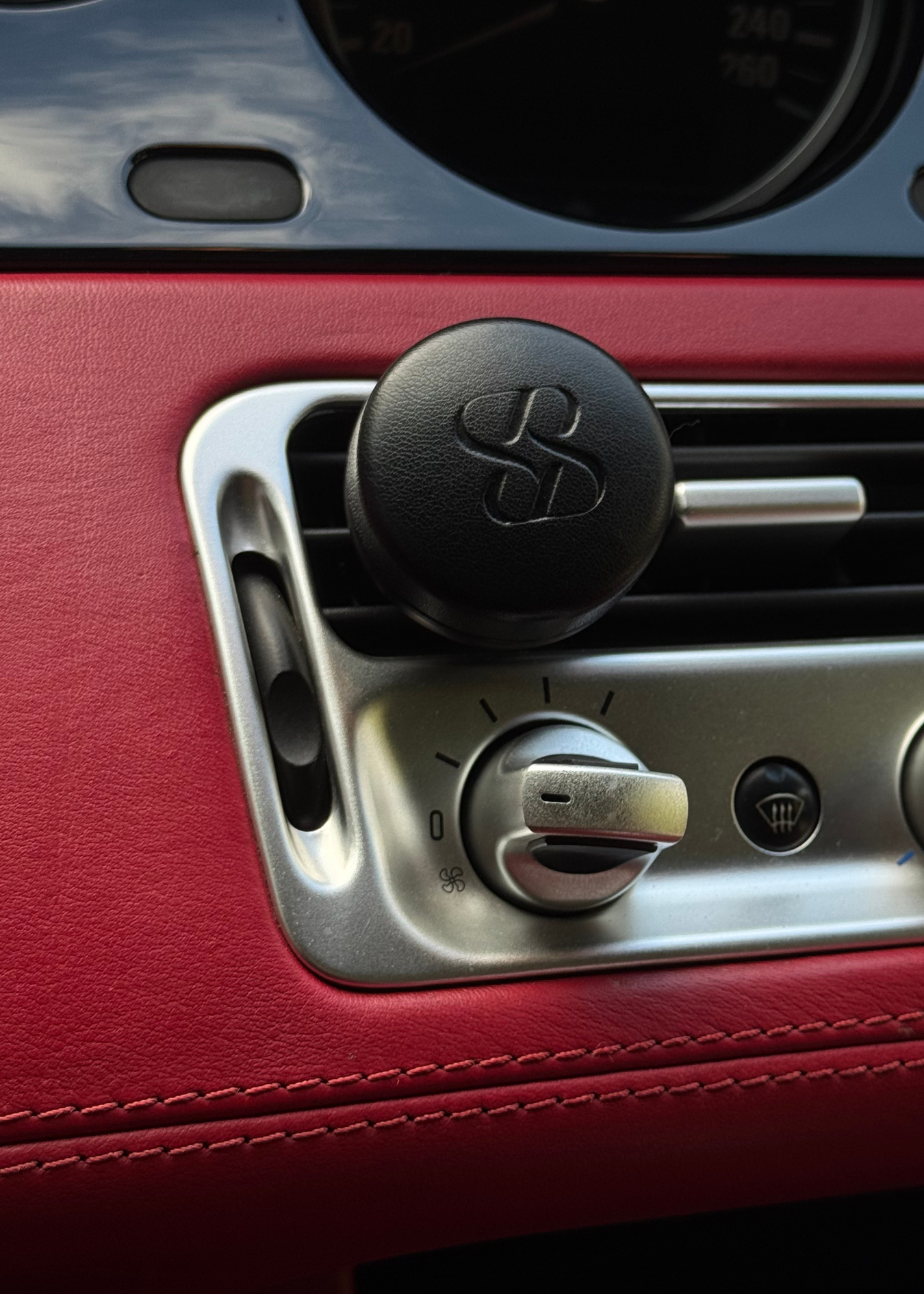 CAR DIFFUSER | BLACK | MORNING HAY