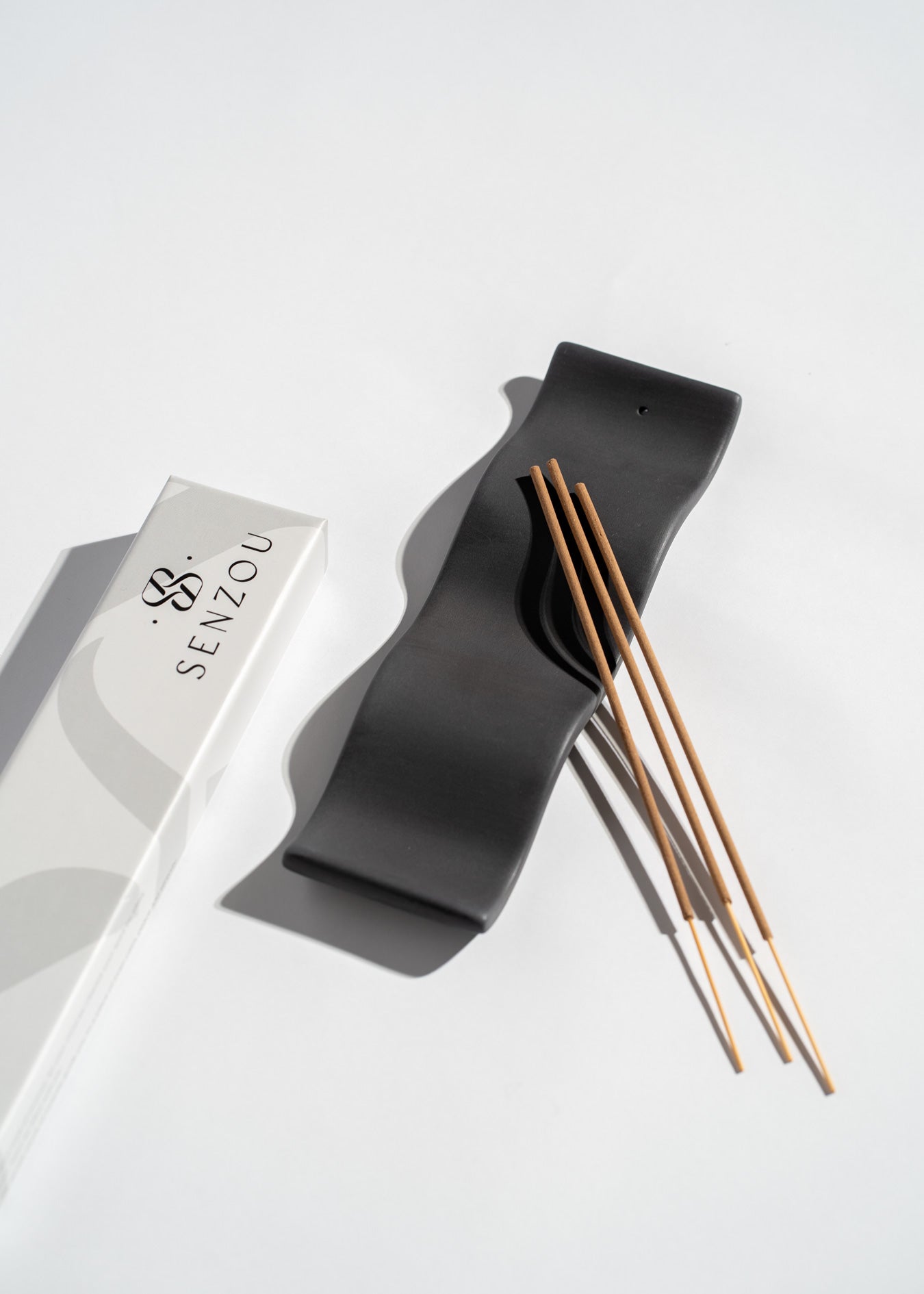 CERAMIC INCENSE HOLDER | CHARCOAL