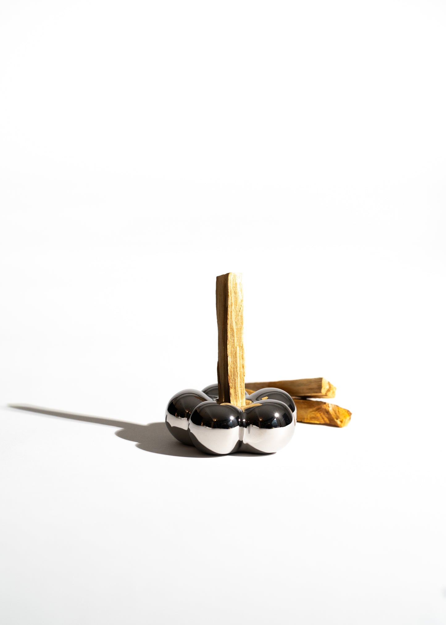 CERAMIC BUBBLE HOLDER | SILVER