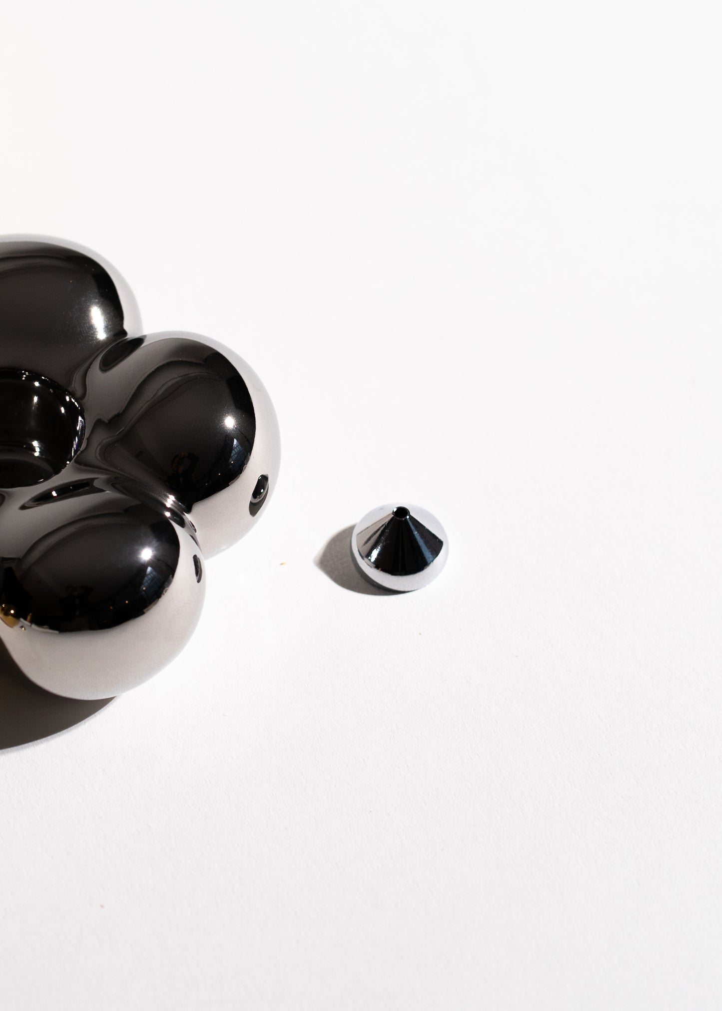 CERAMIC BUBBLE HOLDER | SILVER