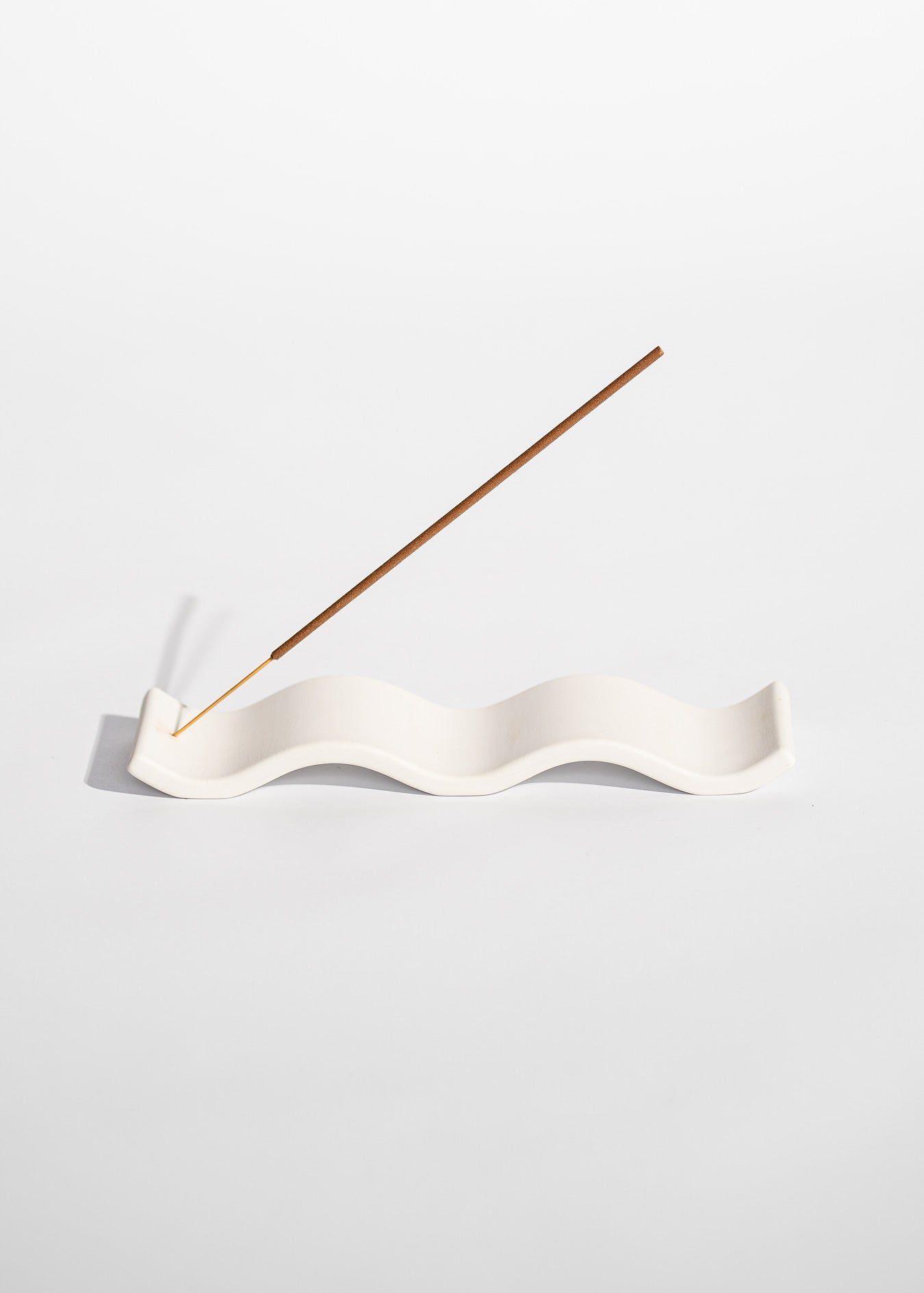 CERAMIC INCENSE HOLDER | WHITE