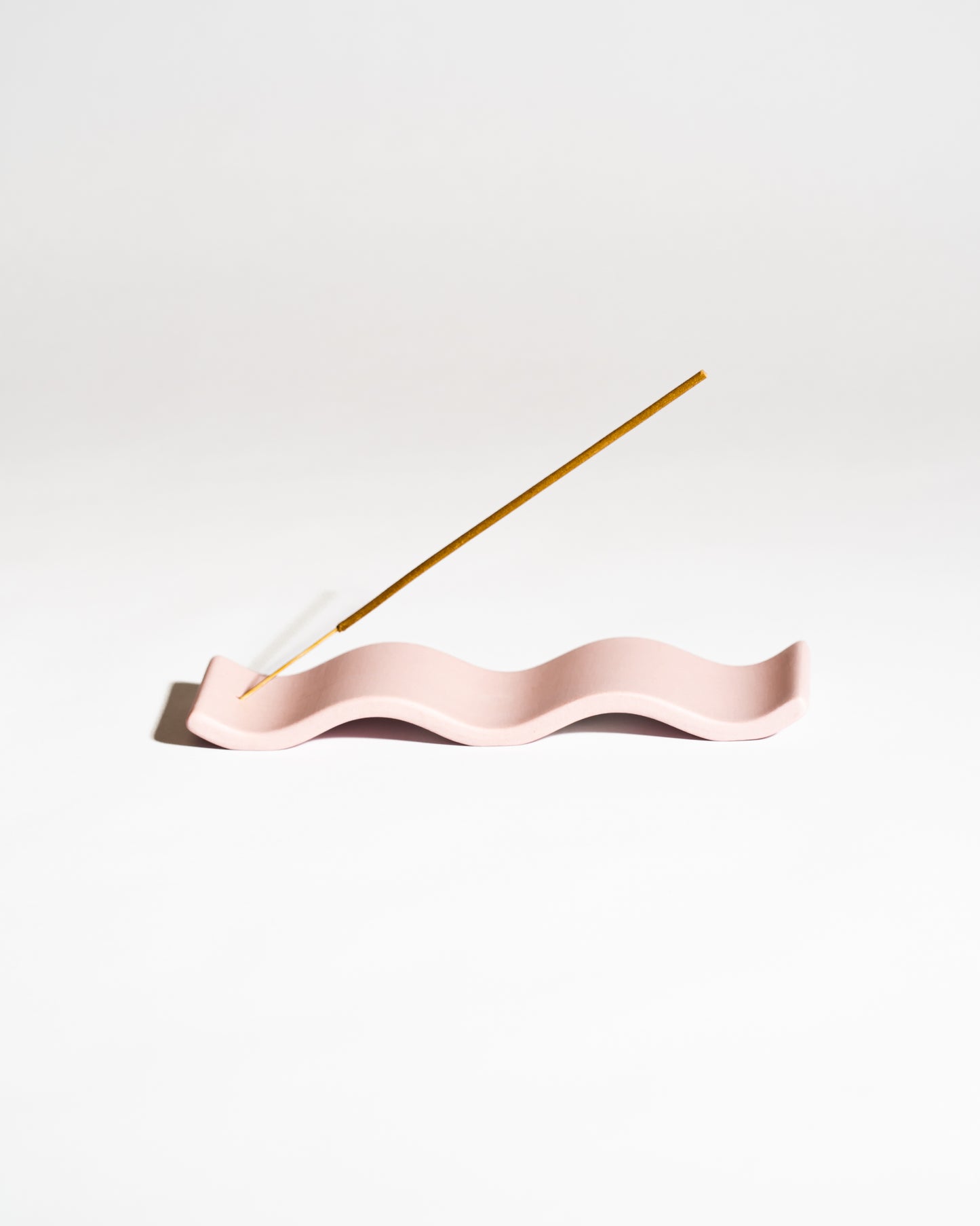 CERAMIC INCENSE HOLDER | PINK