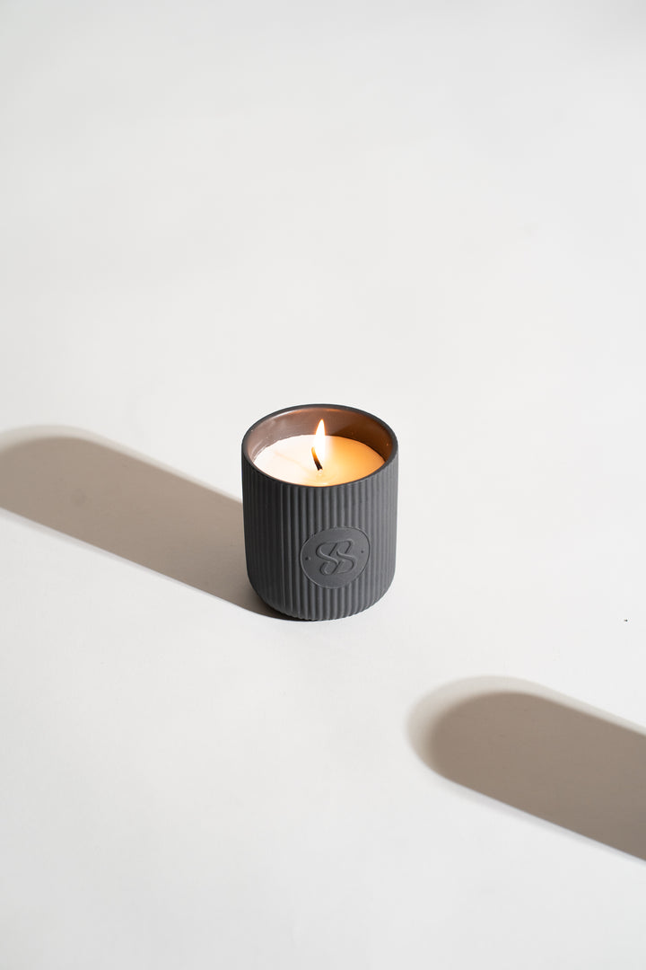 SCENTED CERAMIC CANDLE | CHARCOAL | WHITE SAGE