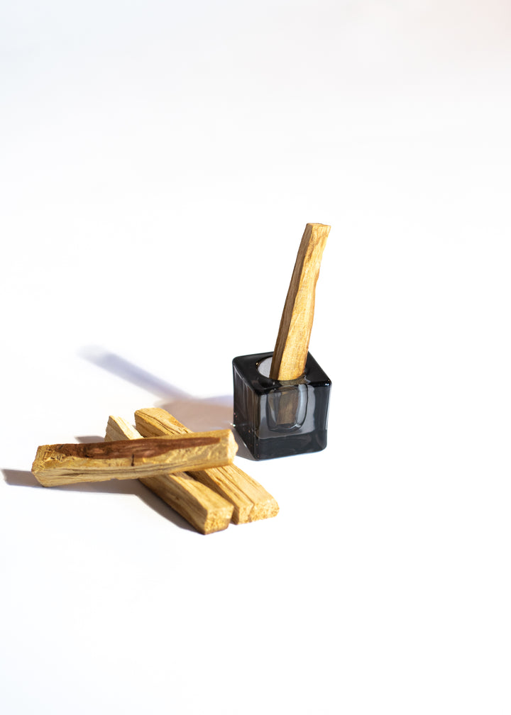 GLASS PALO SANTO HOLDER | CHARCOAL