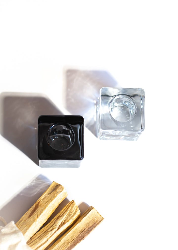 GLASS PALO SANTO HOLDER | WHITE