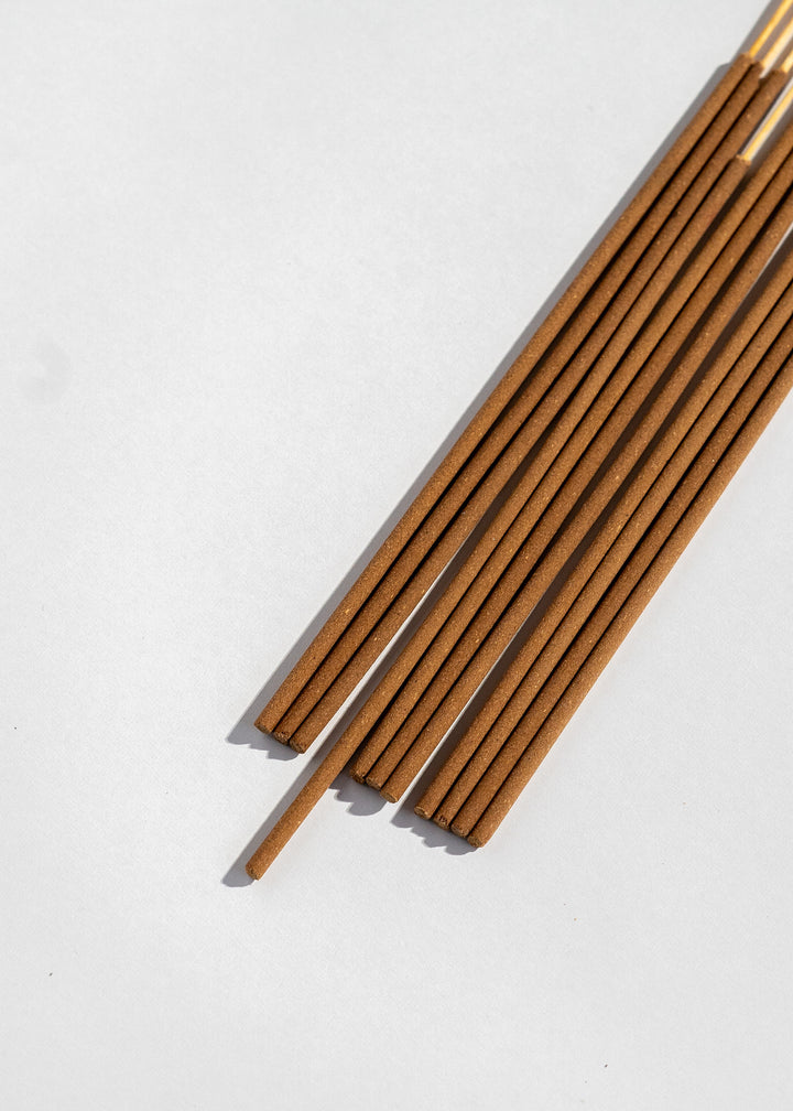 INCENSE STICKS | CINNAMON &amp; CEDAR